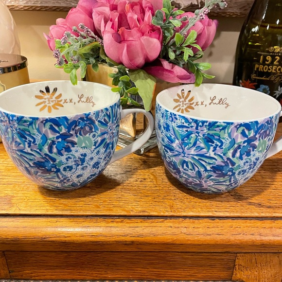 Lilly Pulitzer Other - Lilly Pulitzer cups